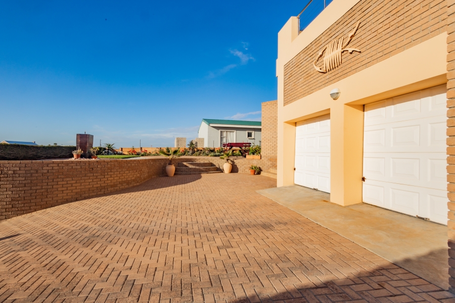 3 Bedroom Property for Sale in Louis Rood Western Cape